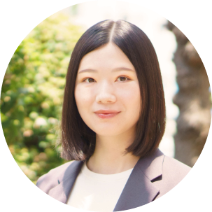 李 婧